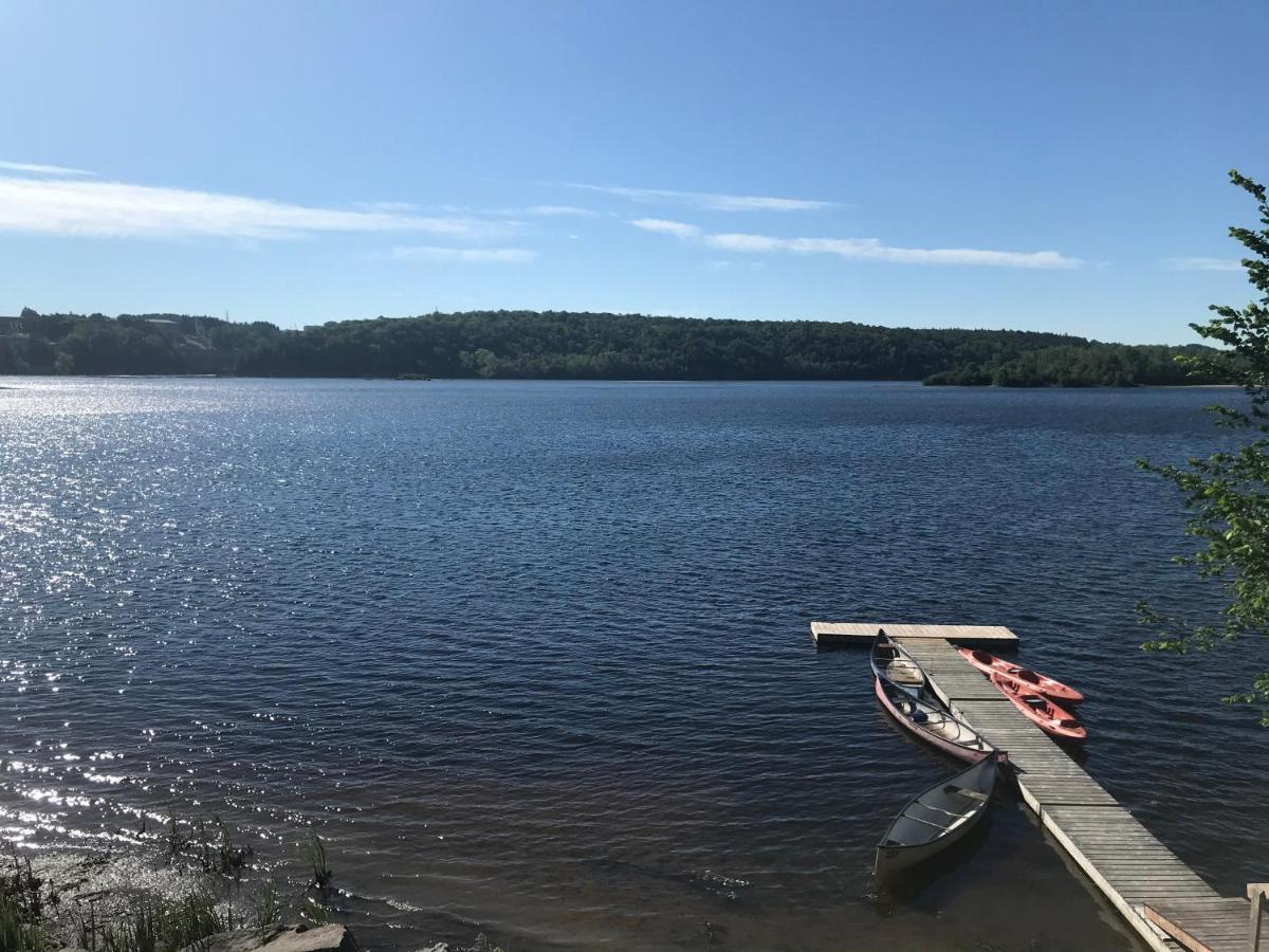 Domaine De La Baie, Les Suites Shawinigan Eksteriør billede