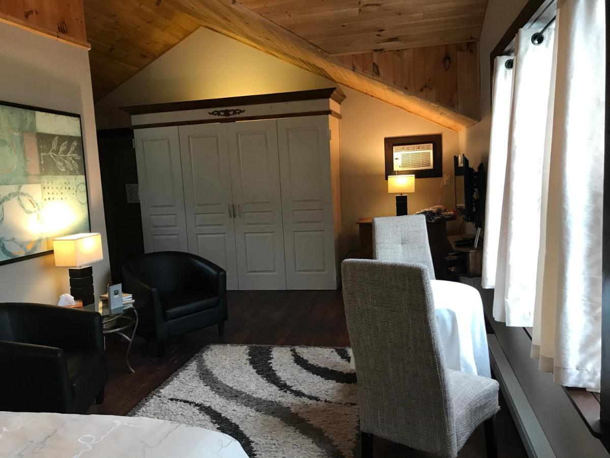 Domaine De La Baie, Les Suites Shawinigan Eksteriør billede