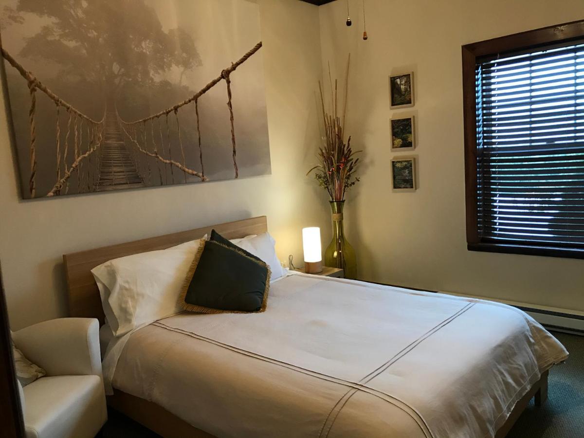 Domaine De La Baie, Les Suites Shawinigan Eksteriør billede