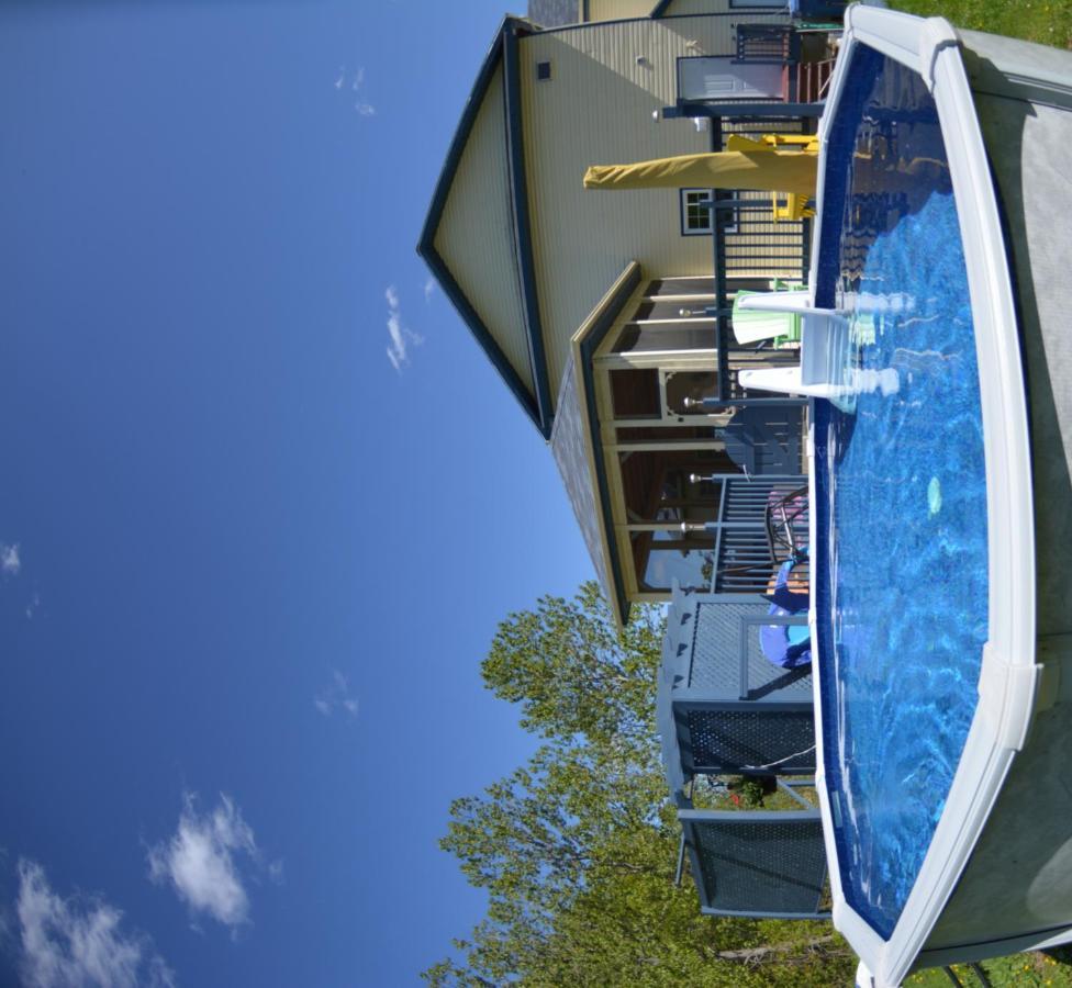 Domaine De La Baie, Les Suites Shawinigan Eksteriør billede