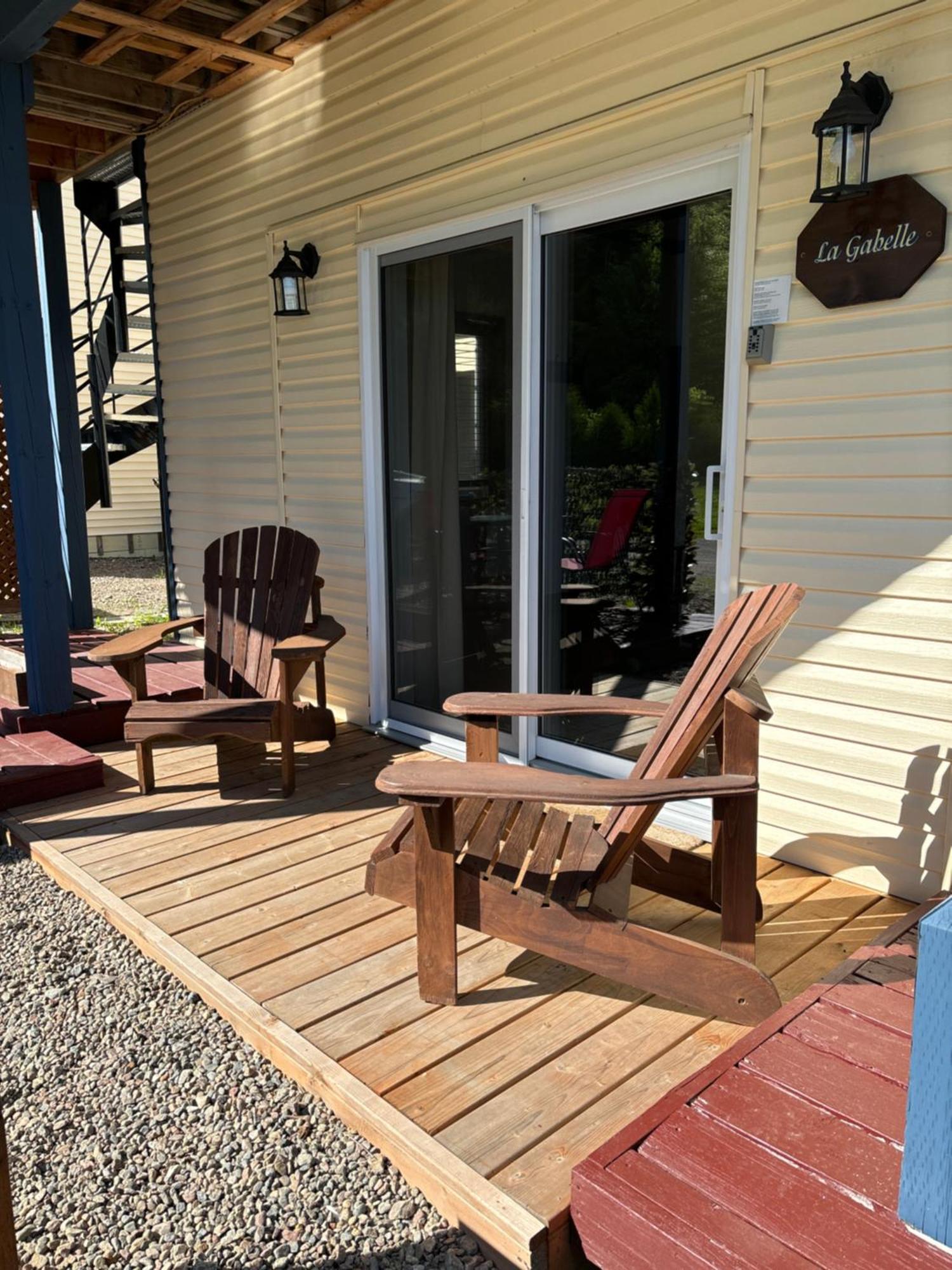 Domaine De La Baie, Les Suites Shawinigan Eksteriør billede