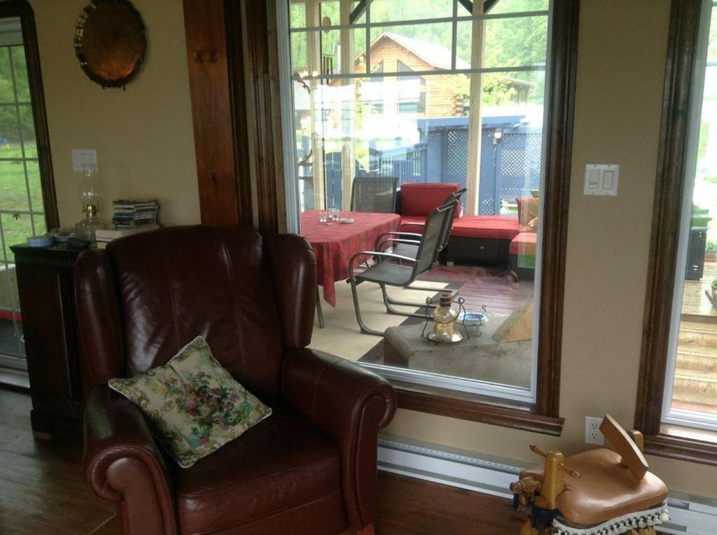 Domaine De La Baie, Les Suites Shawinigan Eksteriør billede