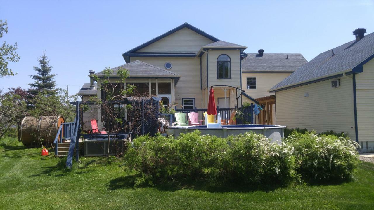 Domaine De La Baie, Les Suites Shawinigan Eksteriør billede