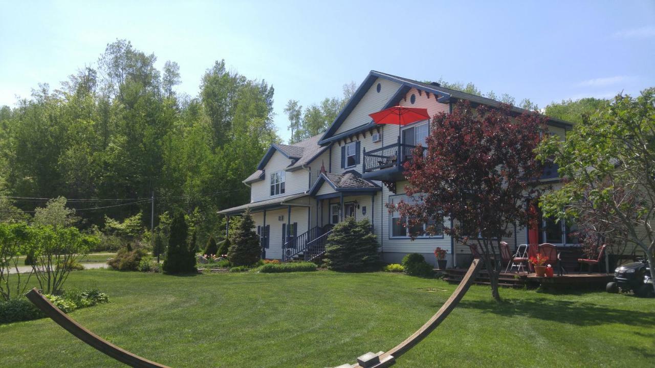 Domaine De La Baie, Les Suites Shawinigan Eksteriør billede